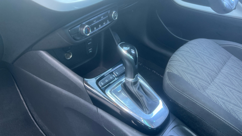 Vauxhall Crossland X 1.2T [130] SRi Nav 5dr [Start Stop] Auto Petrol Hatchback